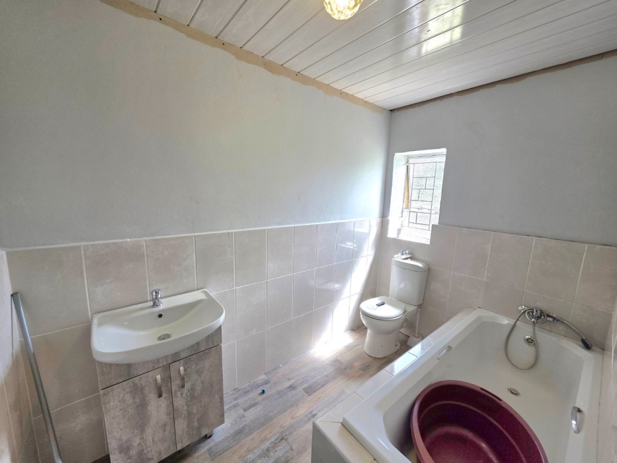  Bedroom Property for Sale in Reitz Free State